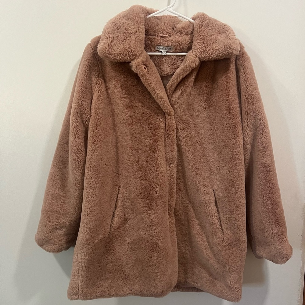 Woman’s Ophelia Roe Longer Faux Fur Soft Brown Coat Size Medium